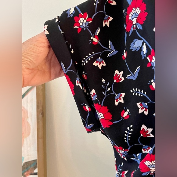 NWOT Talbots Black Floral Blouse Red White & Blue | Size 1X - Picture 3 of 7